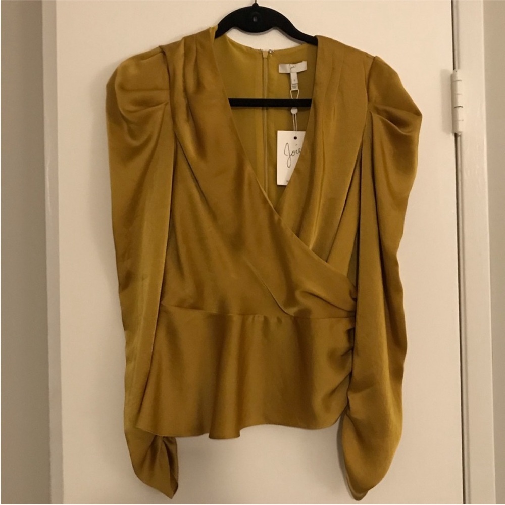 NEW JOIE Size Small Golden / Chartreuse Blouse